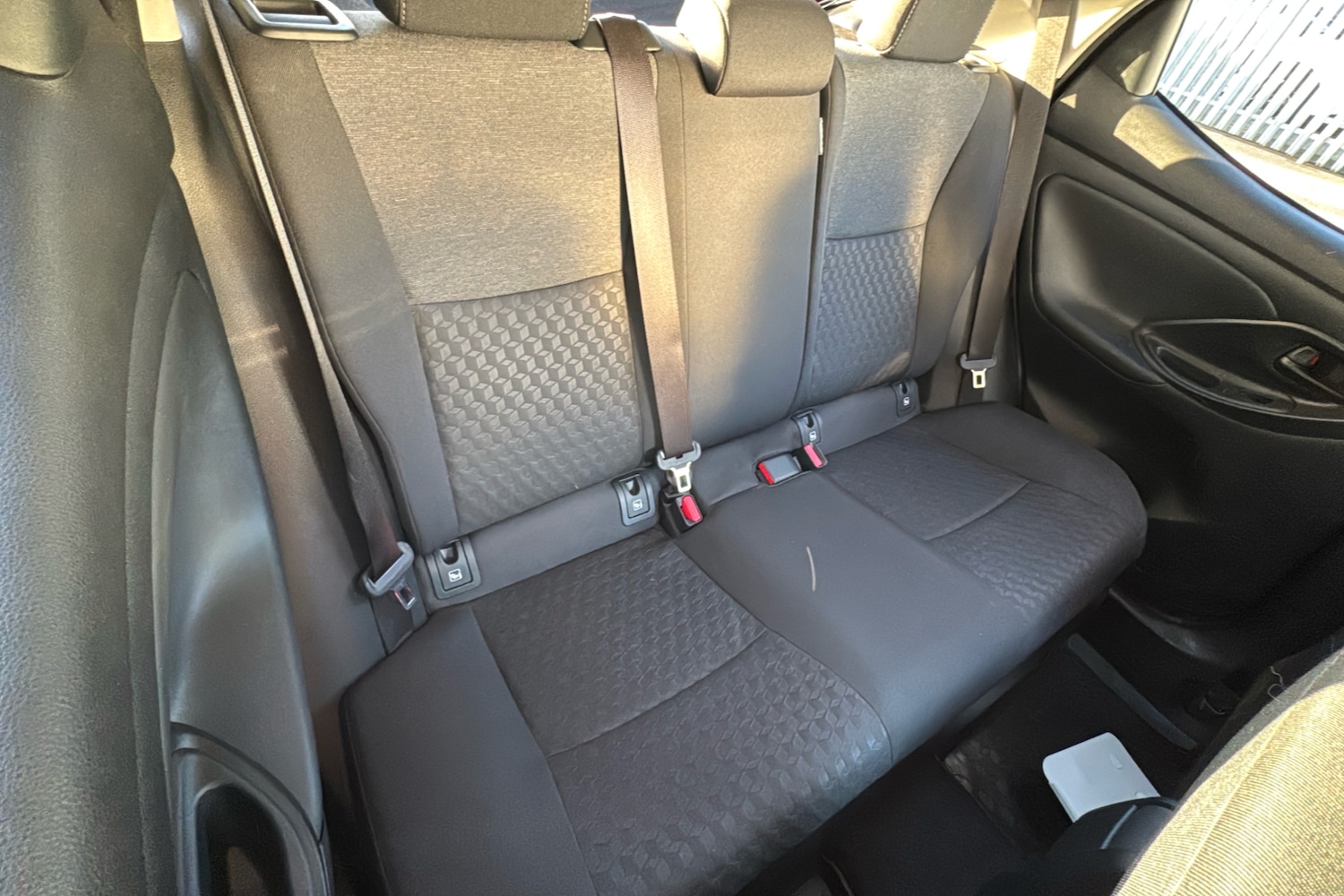 Used Toyota Yaris 2022 for sale - 76916308: Photo 12