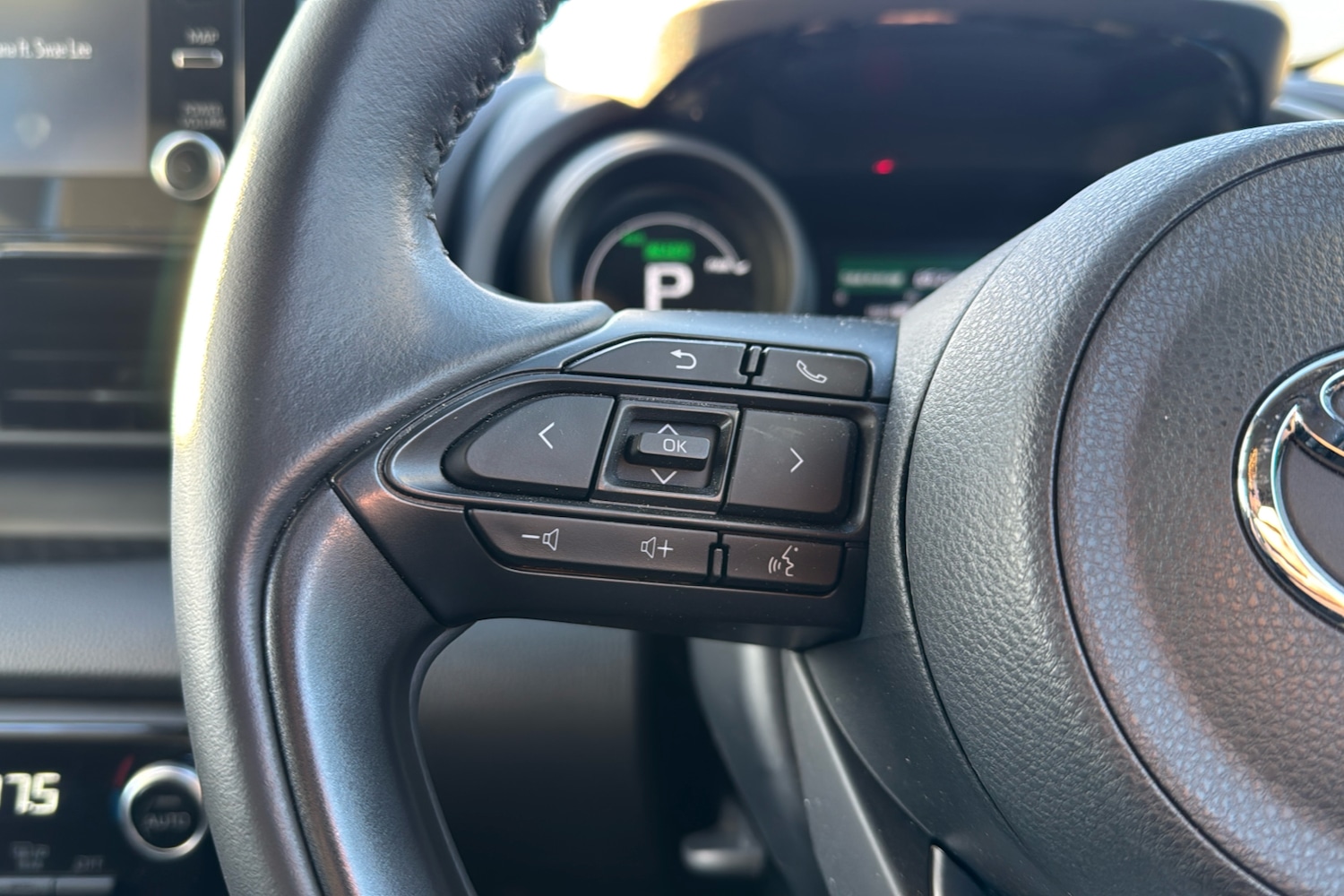 Used Toyota Yaris 2022 for sale - 76916308: Photo 17