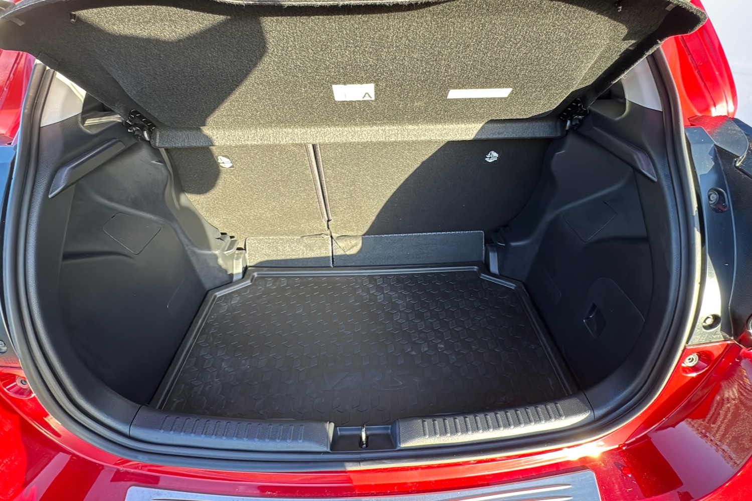 Used Toyota Yaris 2022 for sale - 76916308: Photo 19