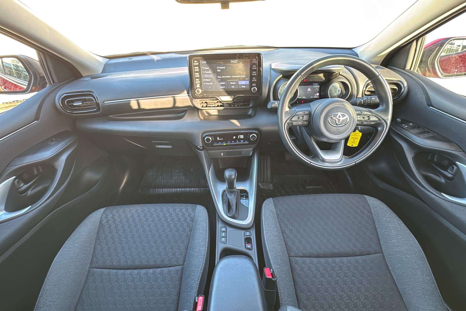 Used Toyota Yaris 2022 for sale - 76916308: Photo 9