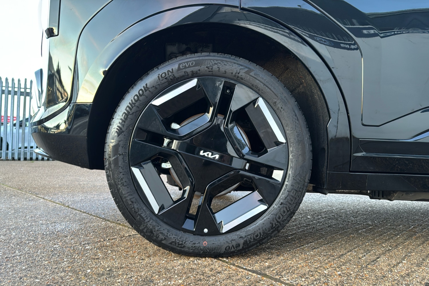 Used Kia EV3 2025 for sale - 77196319: Photo 8