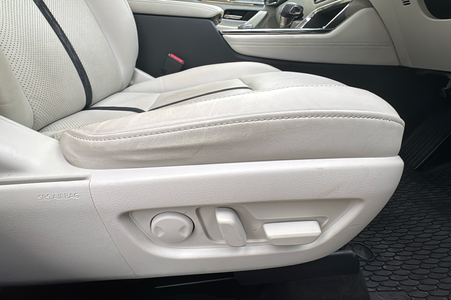 Used Mazda CX-60 2023 for sale - 77032348: Photo 27