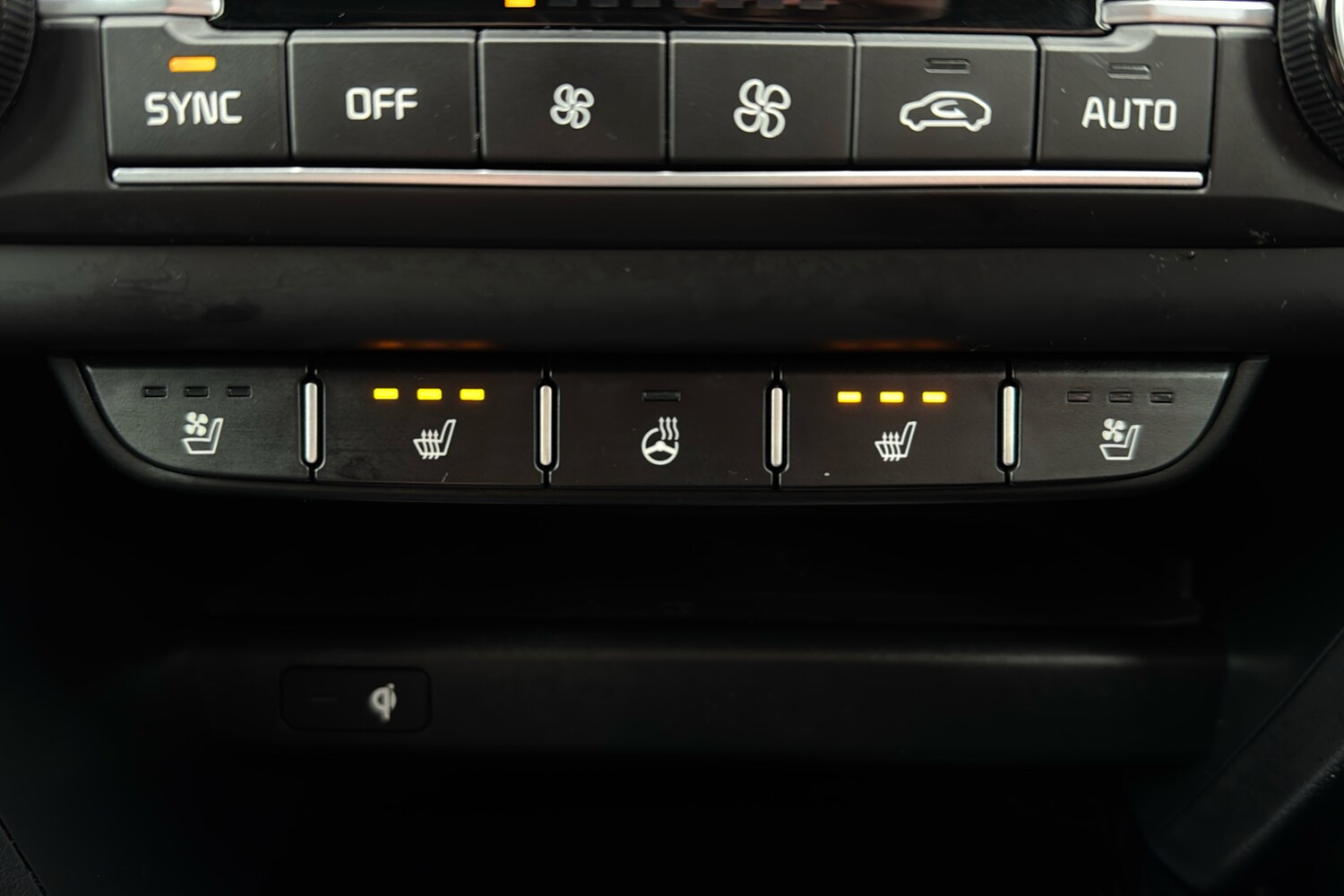 Used Kia XCeed 2022 for sale - 76155999: Photo 23