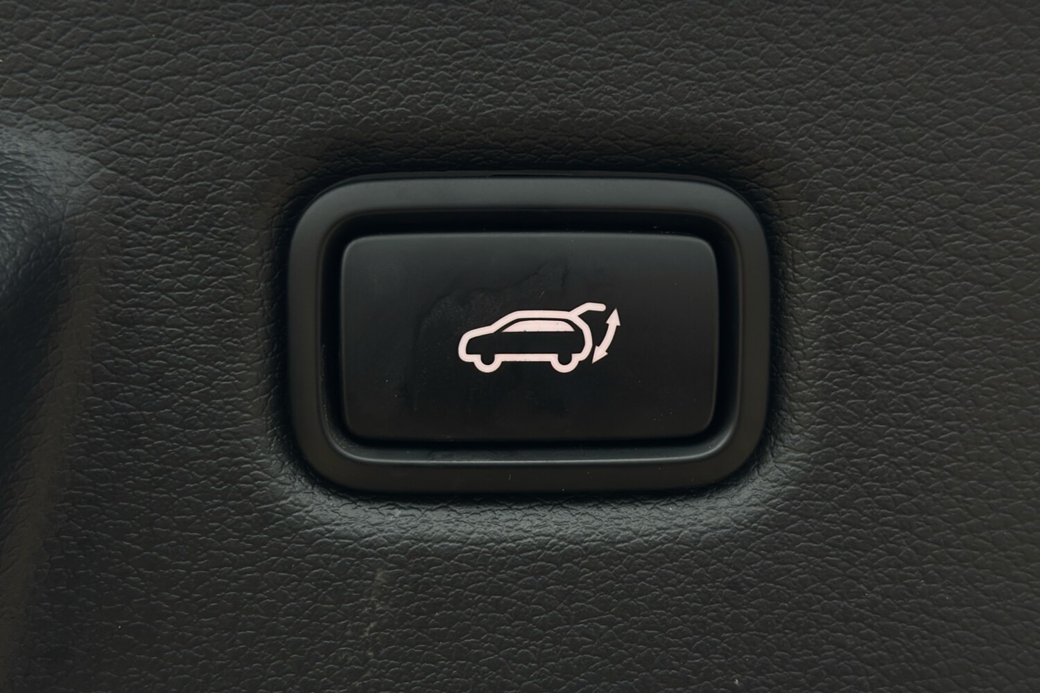 Used Kia XCeed 2022 for sale - 76155999: Photo 30