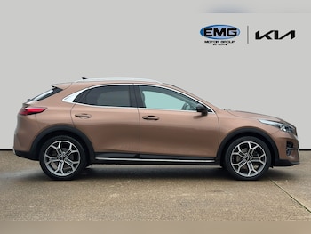 Used Kia XCeed 2022 for sale - 76155999: Photo