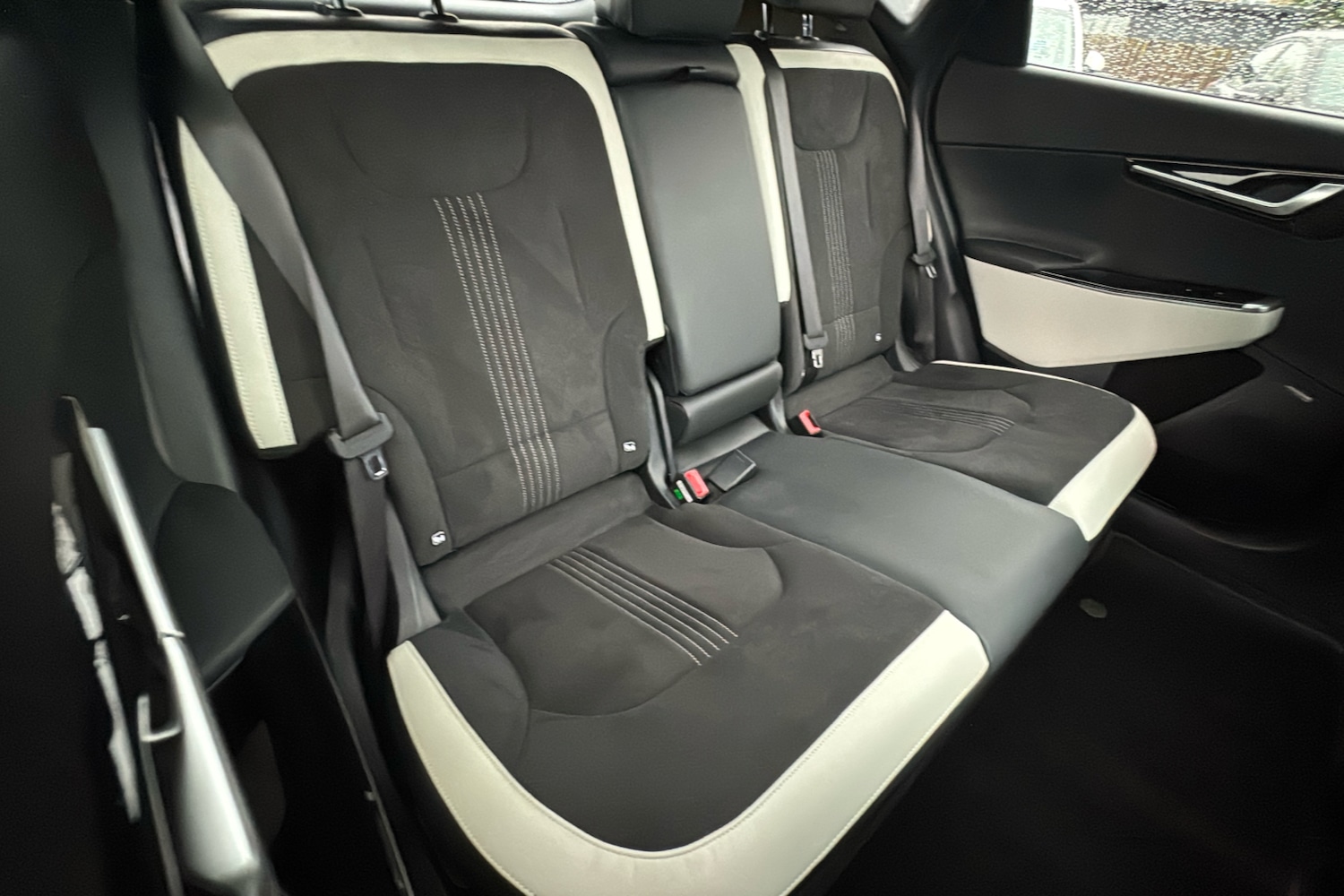 Used Kia EV6 2022 for sale - 77361638: Photo 12