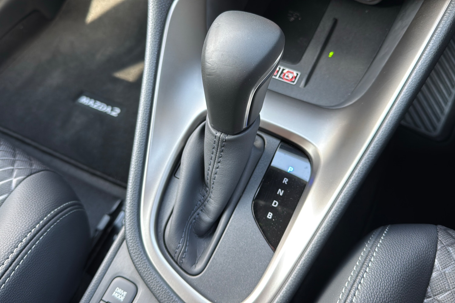 Used Mazda Mazda2 HYBRID 2025 for sale - 76516060: Photo 13