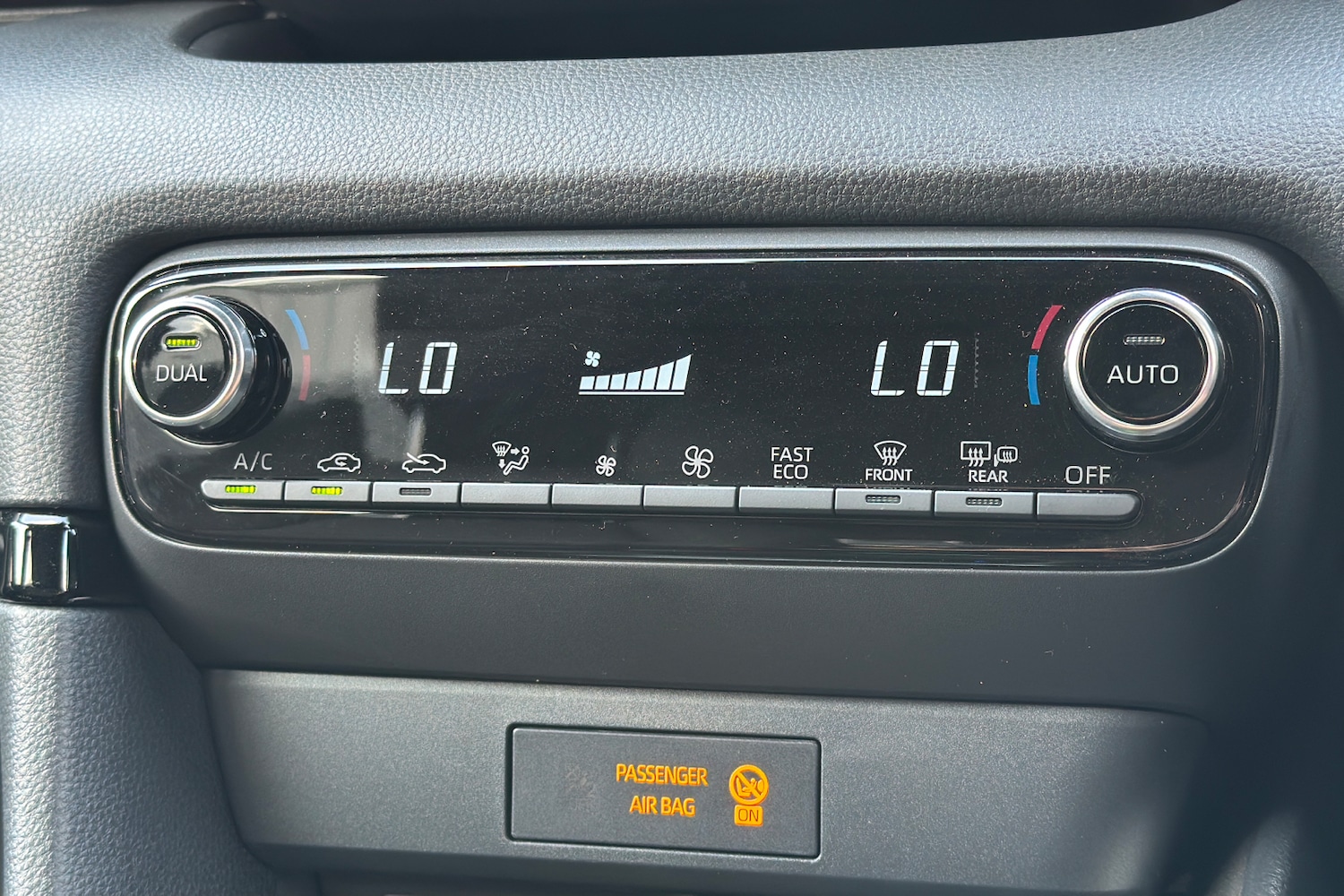 Used Mazda Mazda2 HYBRID 2025 for sale - 76516060: Photo 16