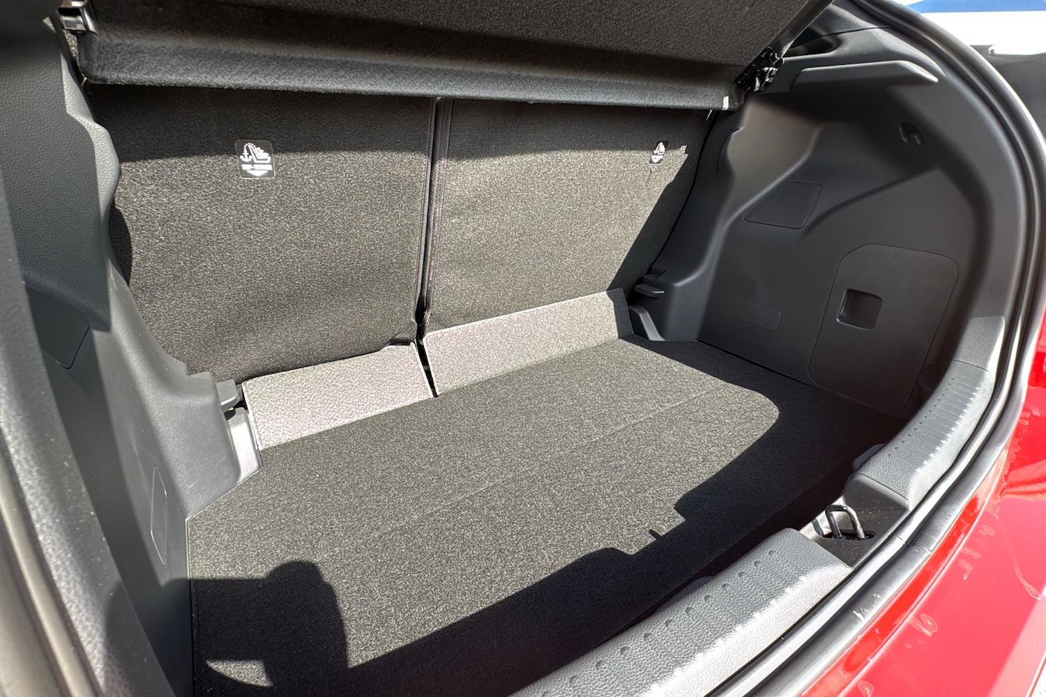 Used Mazda Mazda2 HYBRID 2025 for sale - 76516060: Photo 19