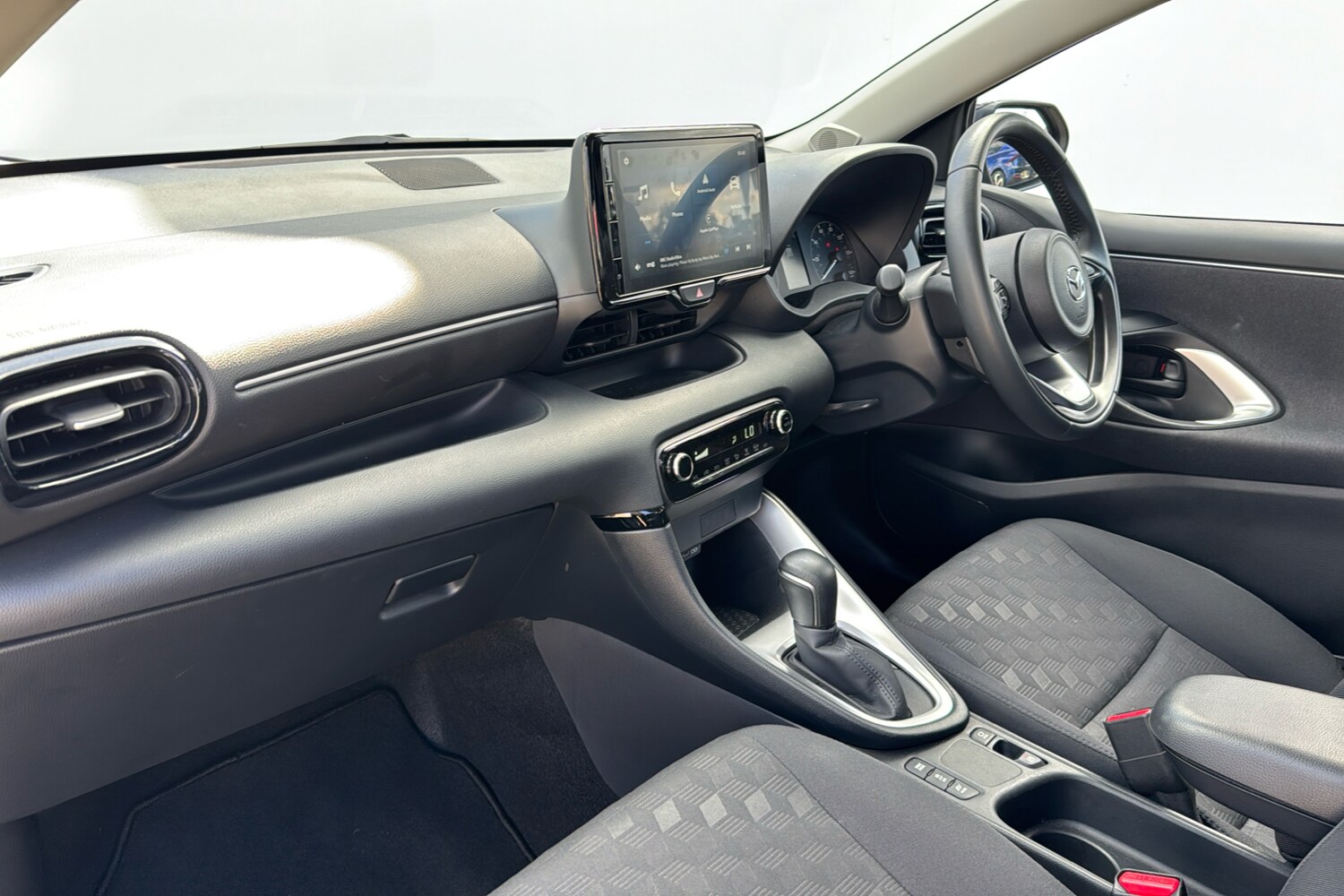 Used Mazda Mazda2 2024 for sale - 75713373: Photo 11