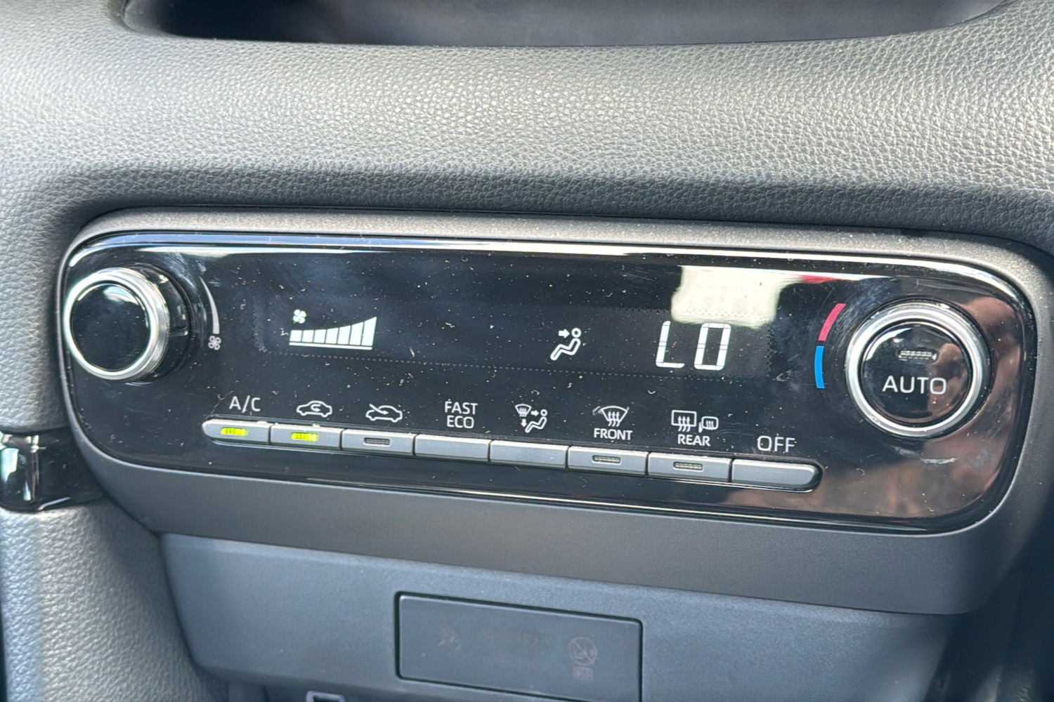 Used Mazda Mazda2 2024 for sale - 75713373: Photo 16