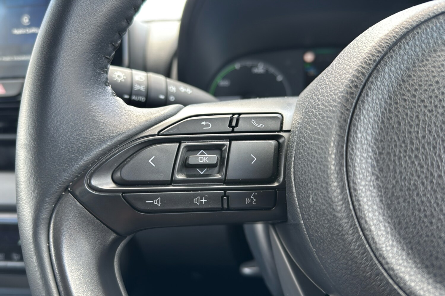 Used Mazda Mazda2 2024 for sale - 75713373: Photo 17