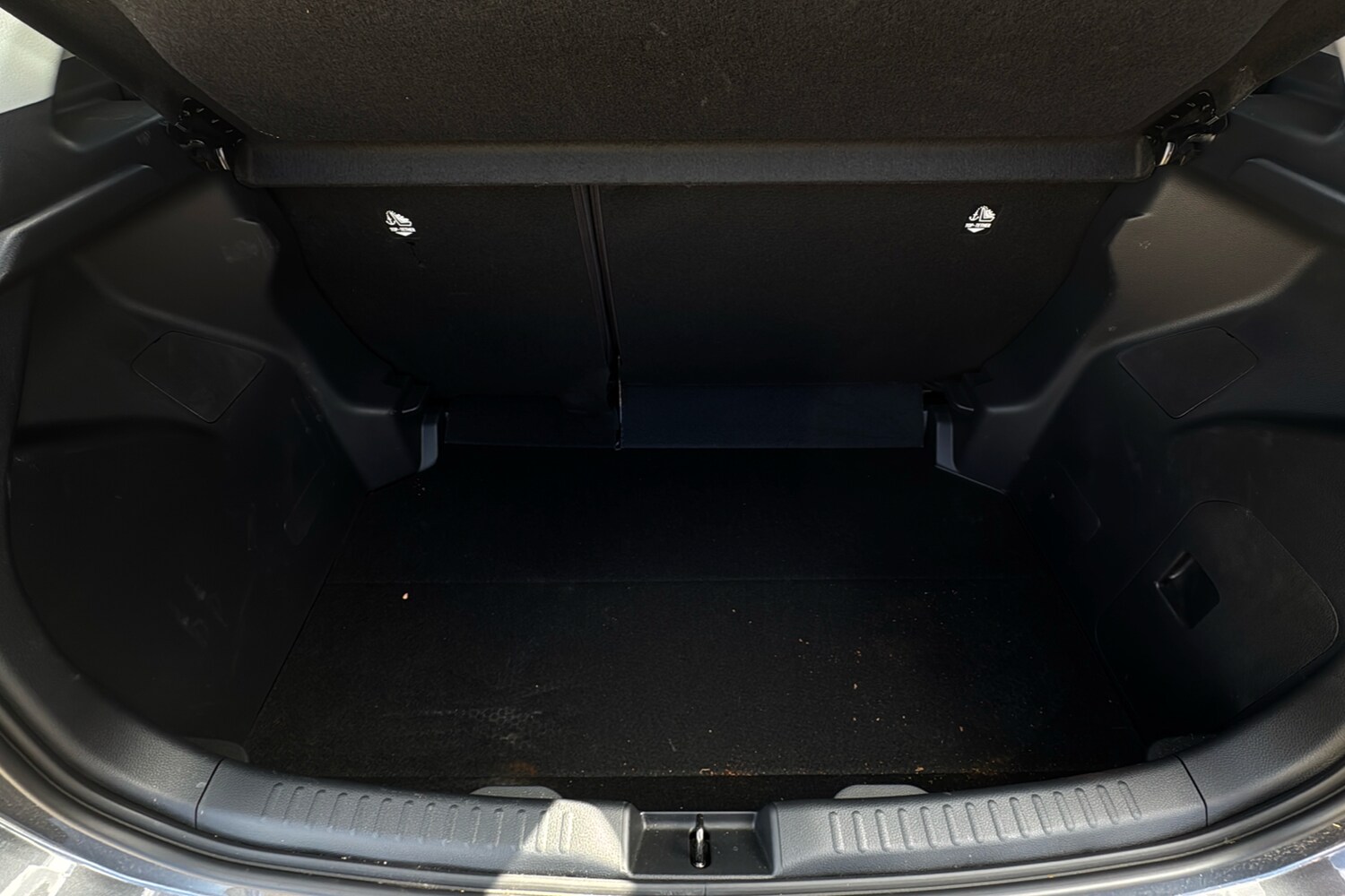 Used Mazda Mazda2 2024 for sale - 75713373: Photo 19