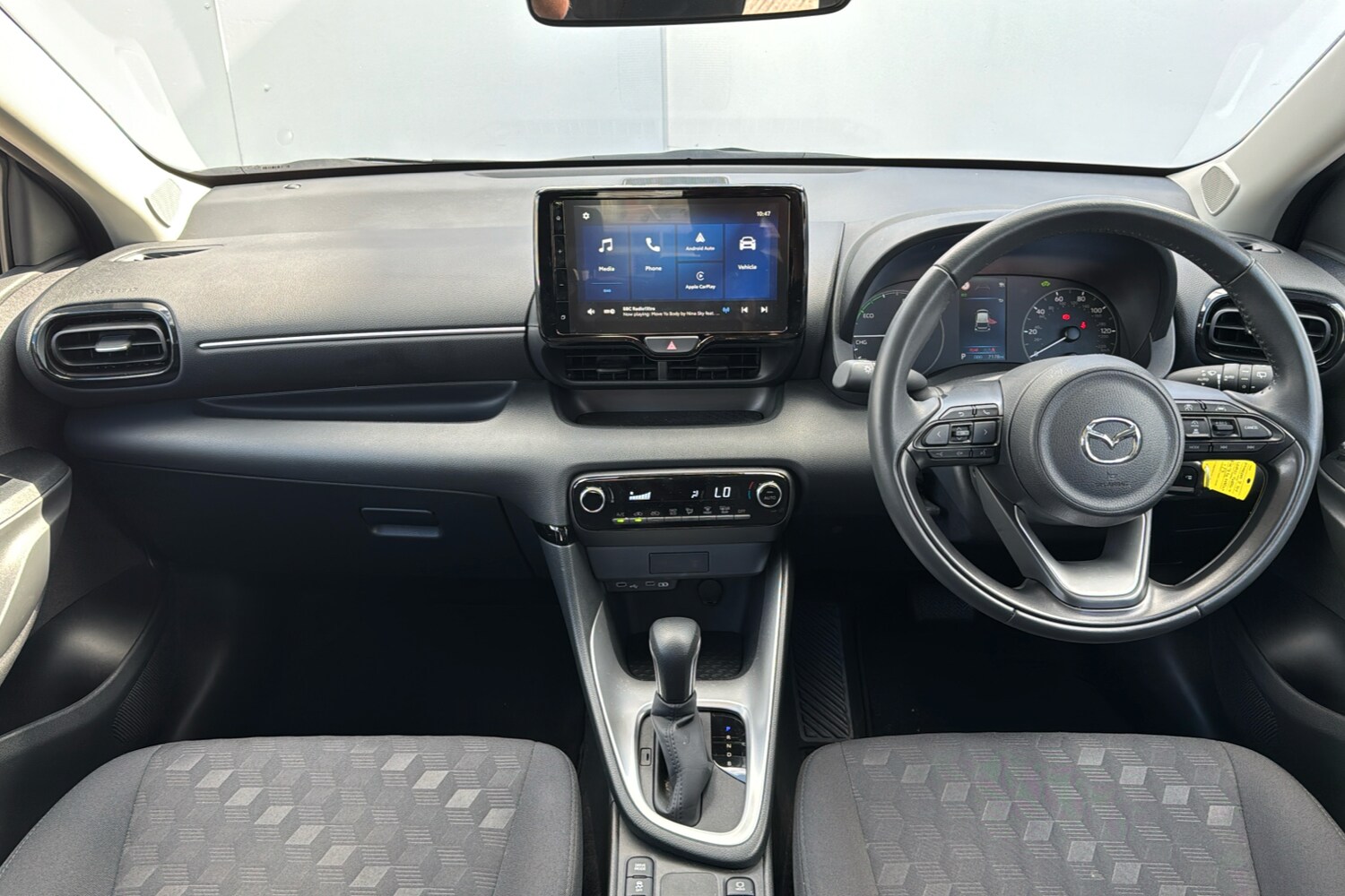 Used Mazda Mazda2 2024 for sale - 75713373: Photo 9