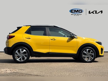 Used Kia Stonic 2023 for sale - 79308249: Photo