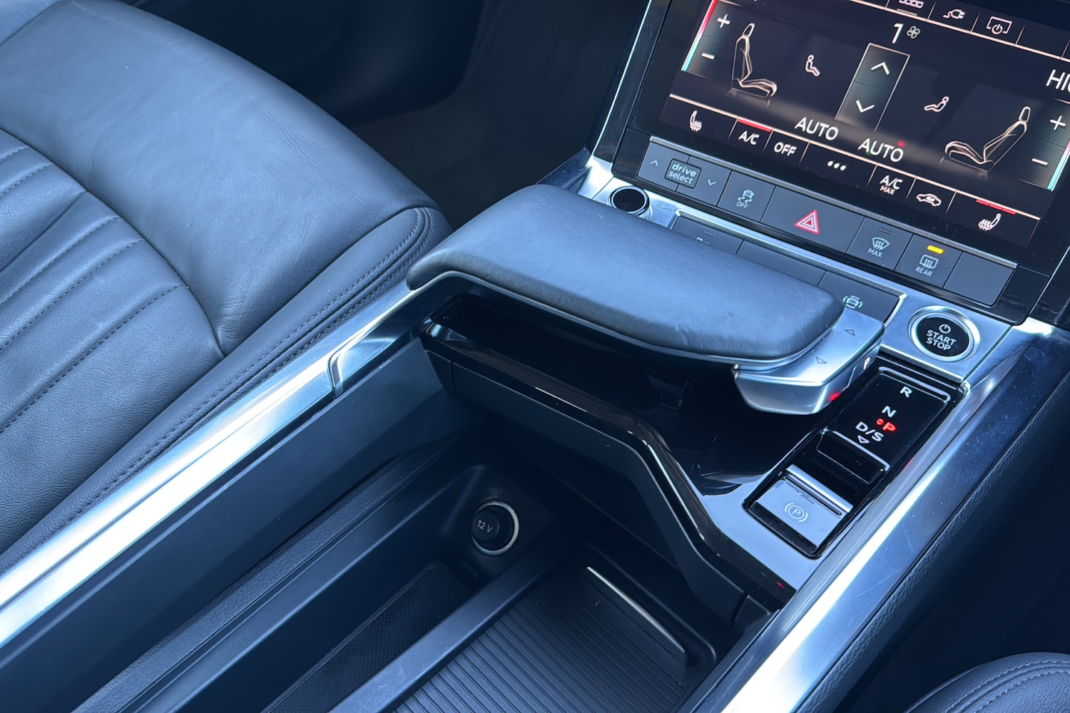 Used Audi e-tron 2021 for sale - 76705358: Photo 13