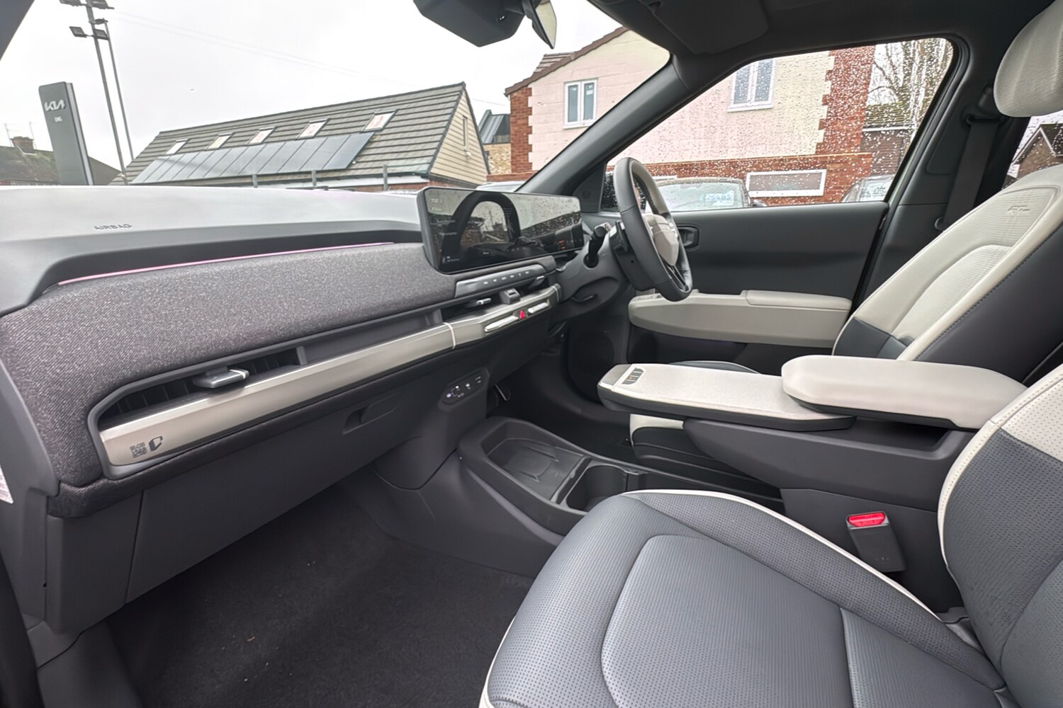 Used Kia EV3 2025 for sale - 77361652: Photo 11