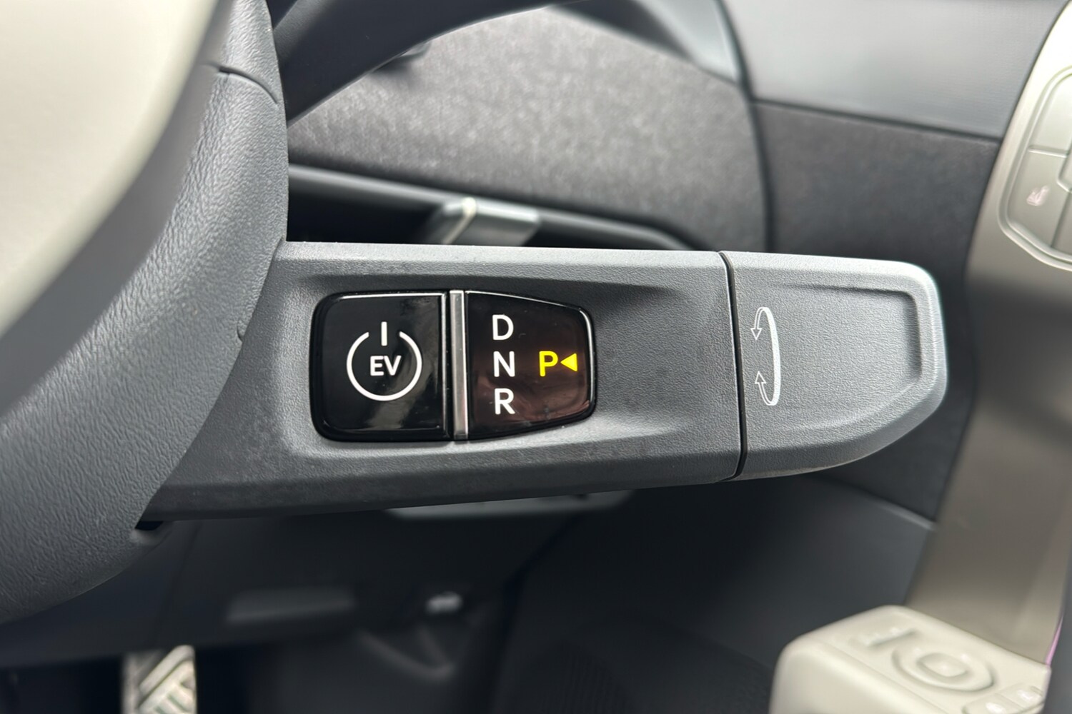 Used Kia EV3 2025 for sale - 77361652: Photo 13