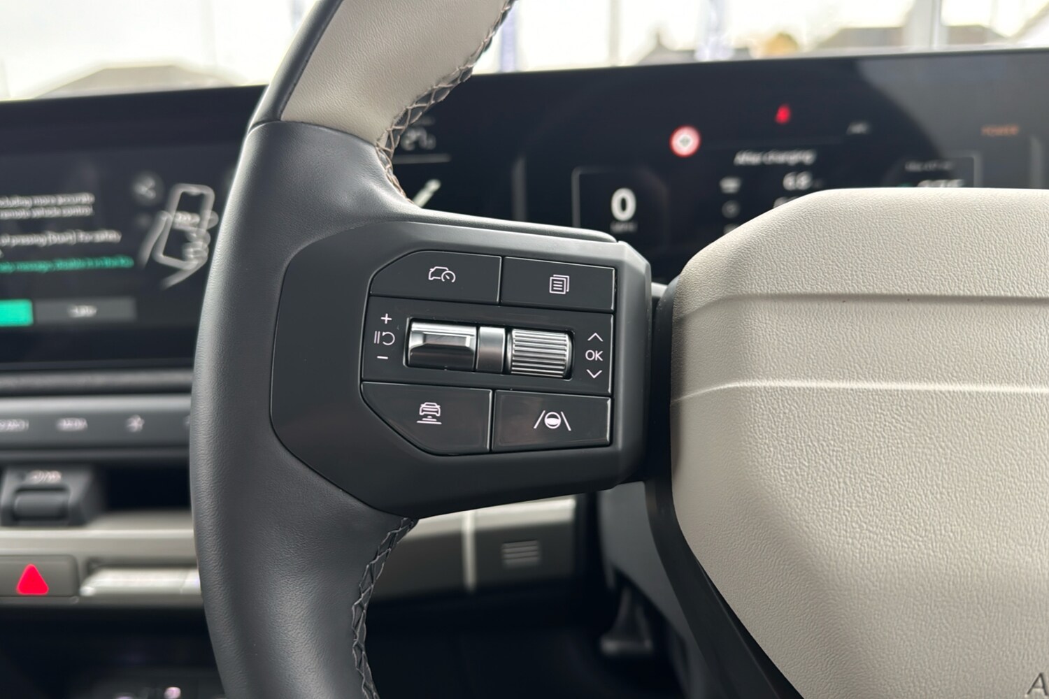 Used Kia EV3 2025 for sale - 77361652: Photo 17