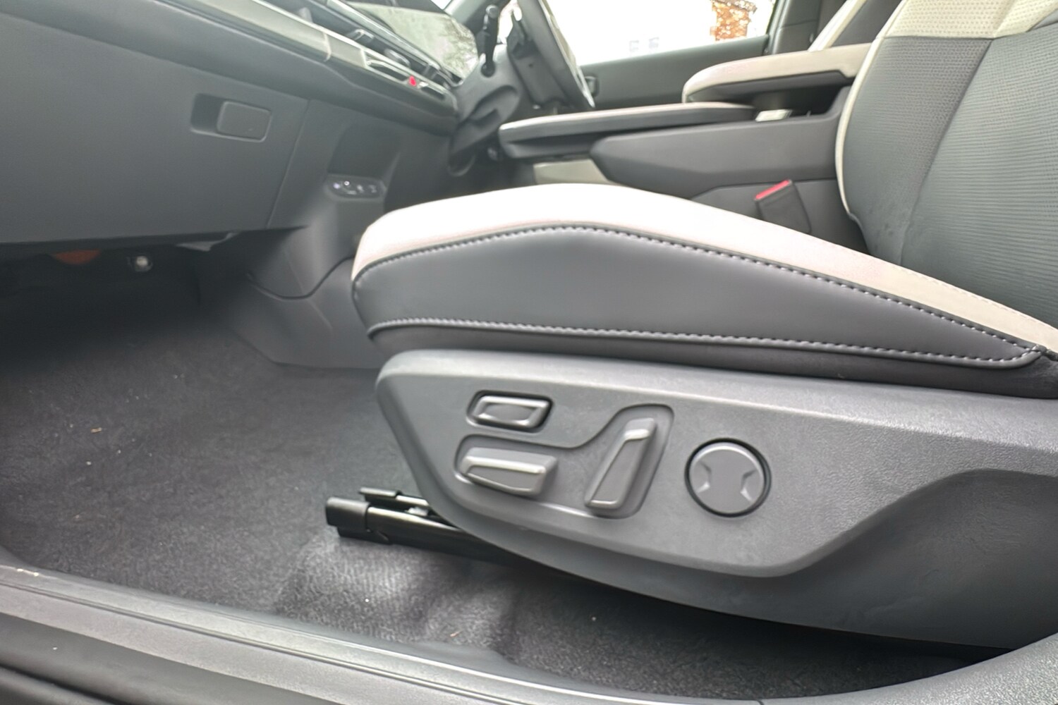 Used Kia EV3 2025 for sale - 77361652: Photo 29