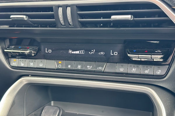 Used Mazda CX-60 2024 for sale - 74412018: Photo 16