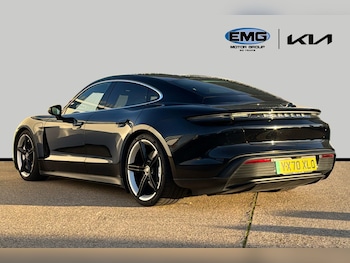 Used Porsche Taycan 2020 for sale - 76390915: Photo