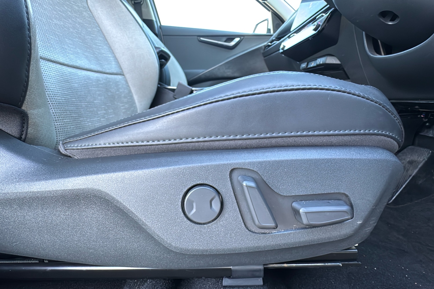 Used Kia Niro 2023 for sale - 77239986: Photo 30