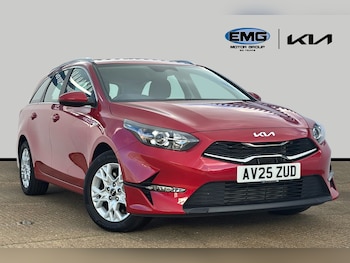 Used Kia Ceed 2025 for sale - 76564618: Photo