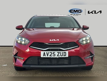 Used Kia Ceed 2025 for sale - 76564618: Photo