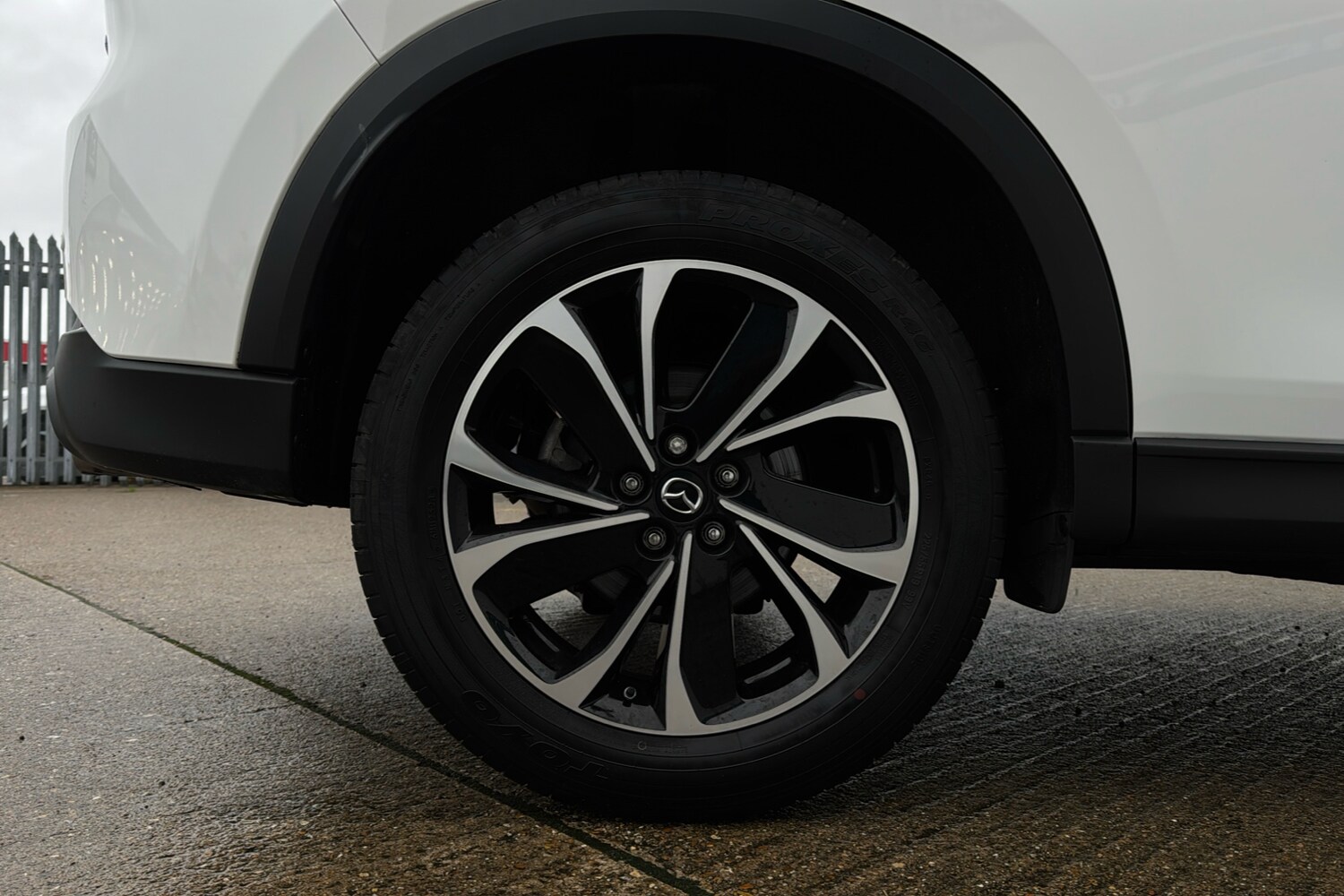 Used Mazda CX-5 2023 for sale - 76736345: Photo 8