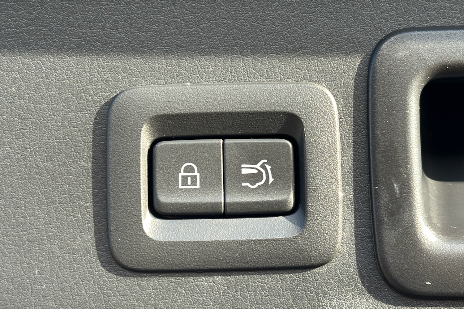 Used Mazda CX-30 2021 for sale - 76705405: Photo 29