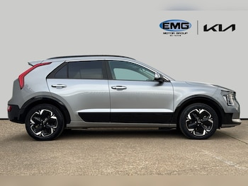 Used Kia Niro 2023 for sale - 76637136: Photo