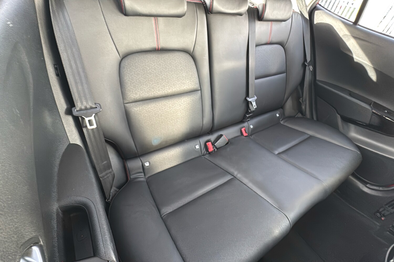 Kia Picanto 1.0 T Gdi Gt Line S Hatchback 5dr Petrol Manual Euro 6 99 Bhp - Picture 12 of 24