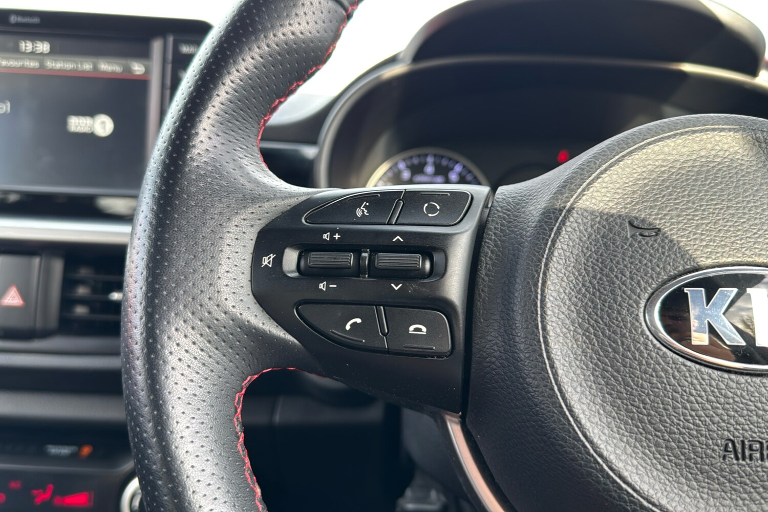 Kia Picanto 1.0 T Gdi Gt Line S Hatchback 5dr Petrol Manual Euro 6 99 Bhp - Picture 17 of 24