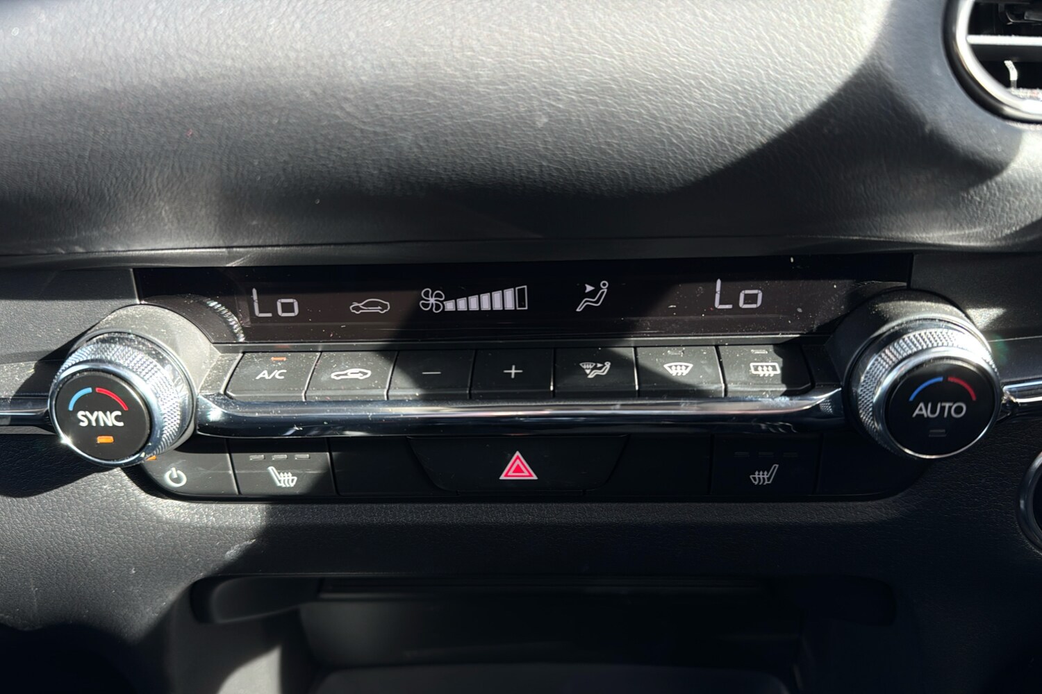 Used Mazda CX-30 2024 for sale - 77601780: Photo 16