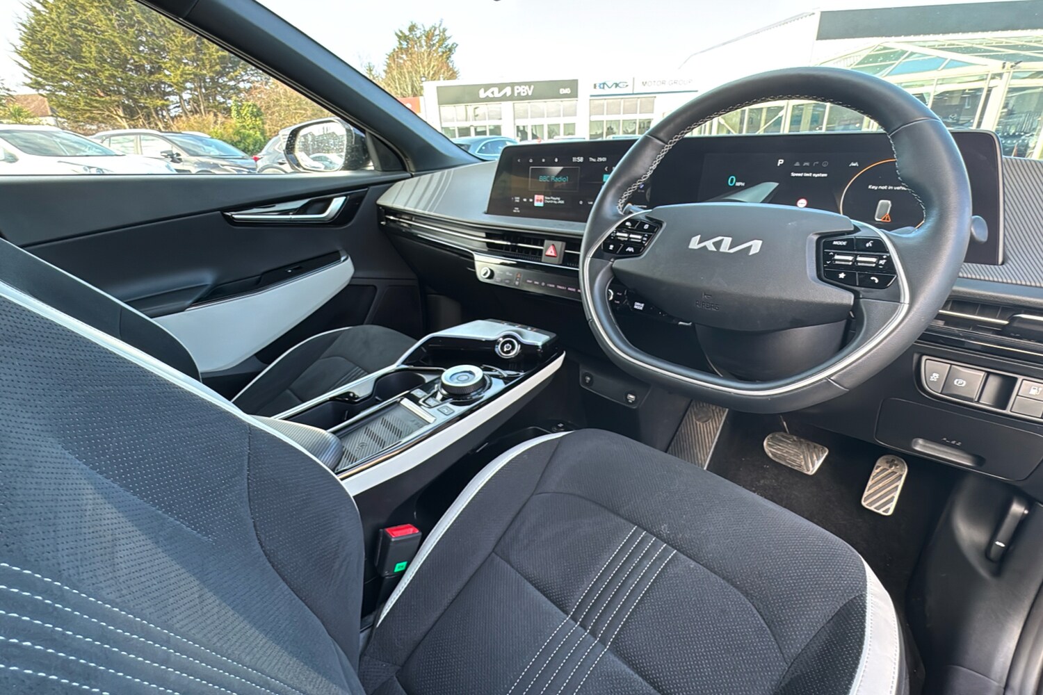 Used Kia EV6 for sale - 77914439: Photo 10