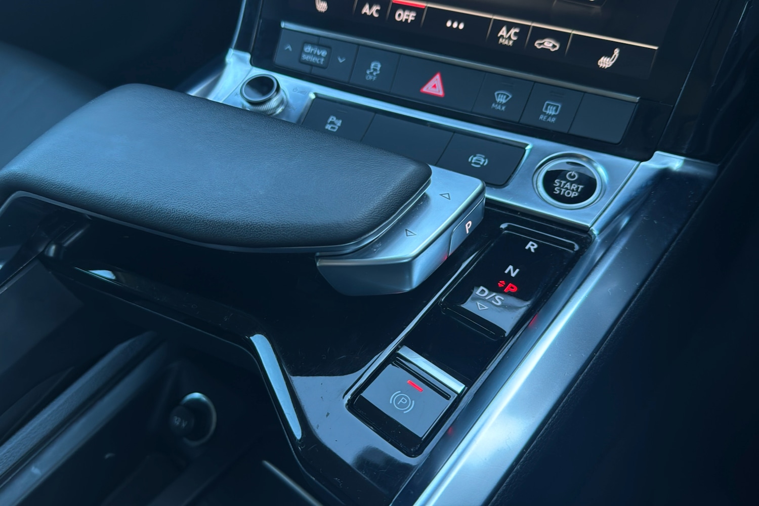 Used Audi e-tron 2022 for sale - 76411496: Photo 13