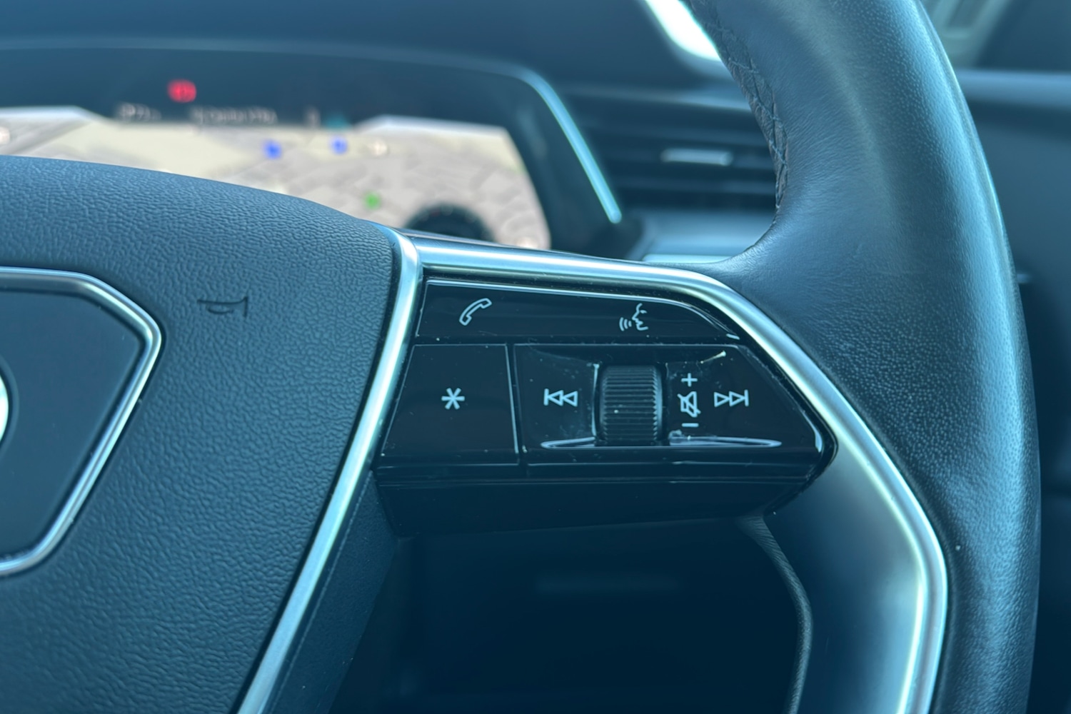 Used Audi e-tron 2022 for sale - 76411496: Photo 18