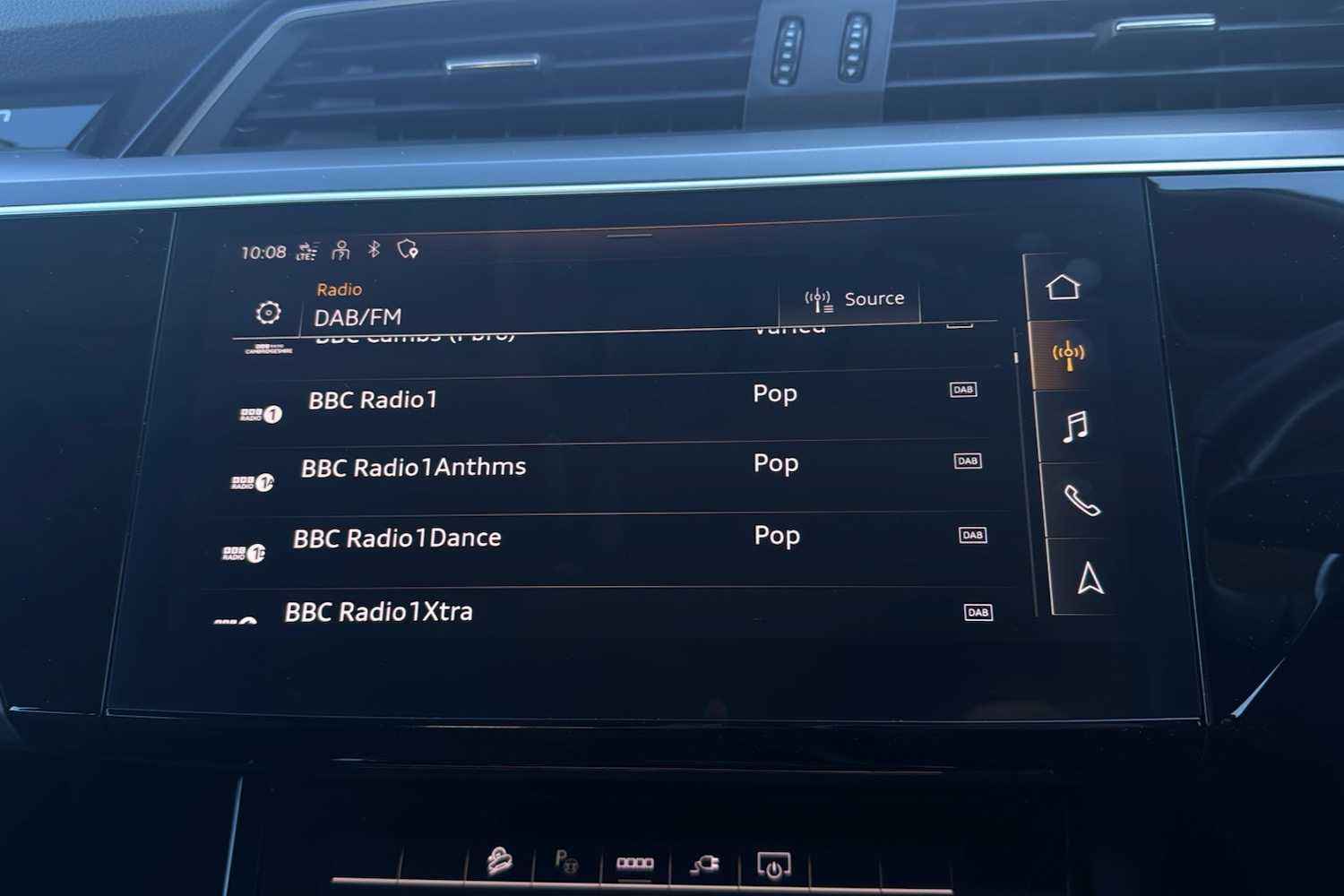 Used Audi e-tron 2022 for sale - 76411496: Photo 21