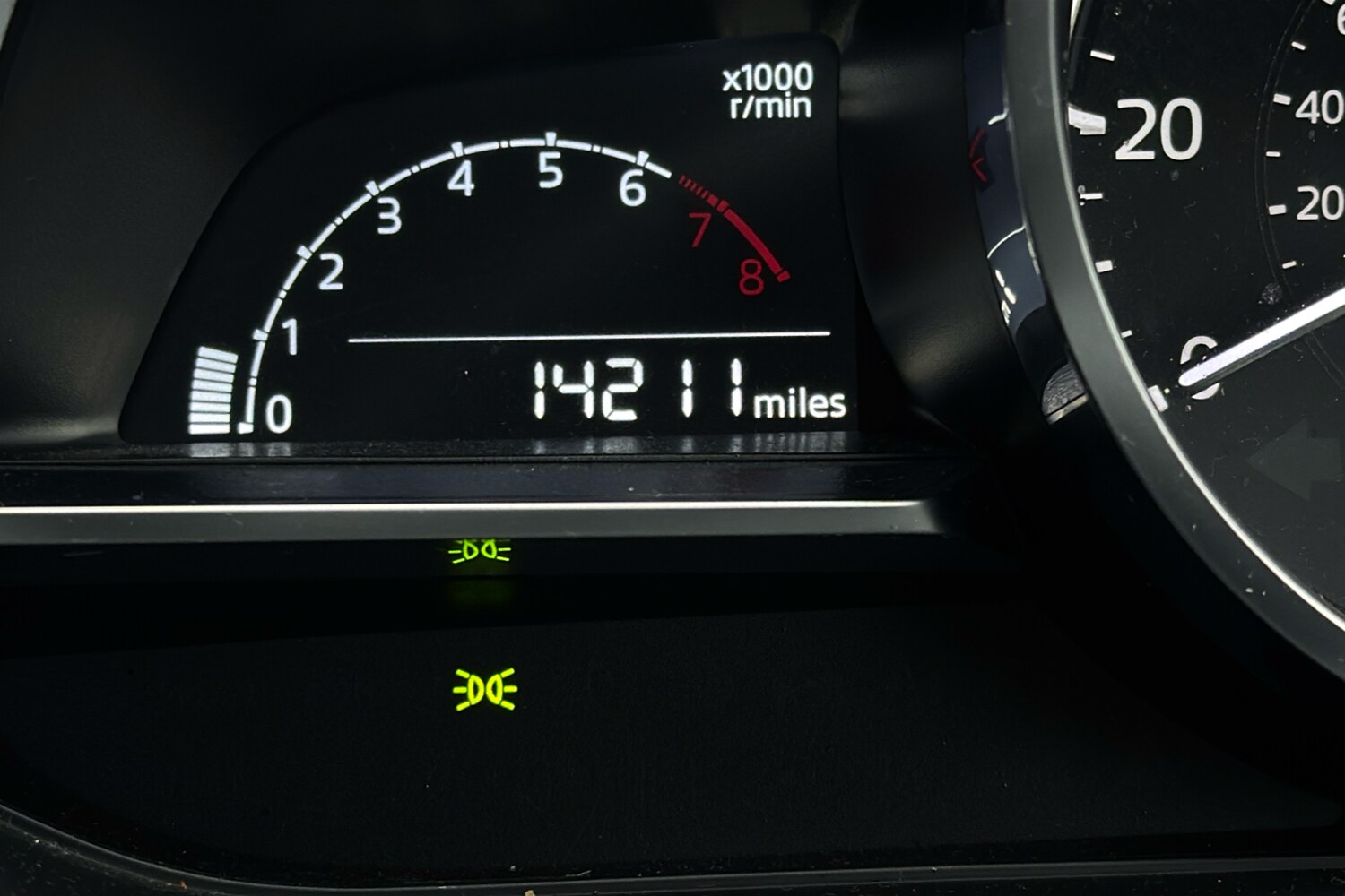 Used Mazda Mazda2 2023 for sale - 76736347: Photo 15