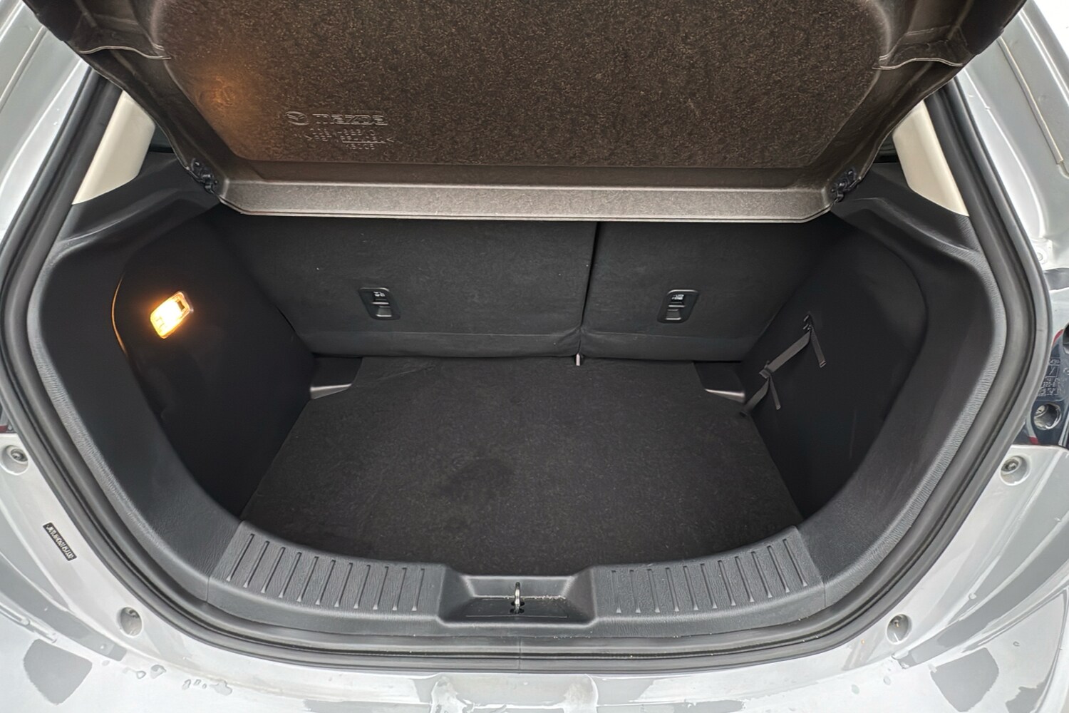 Used Mazda Mazda2 2023 for sale - 76736347: Photo 19