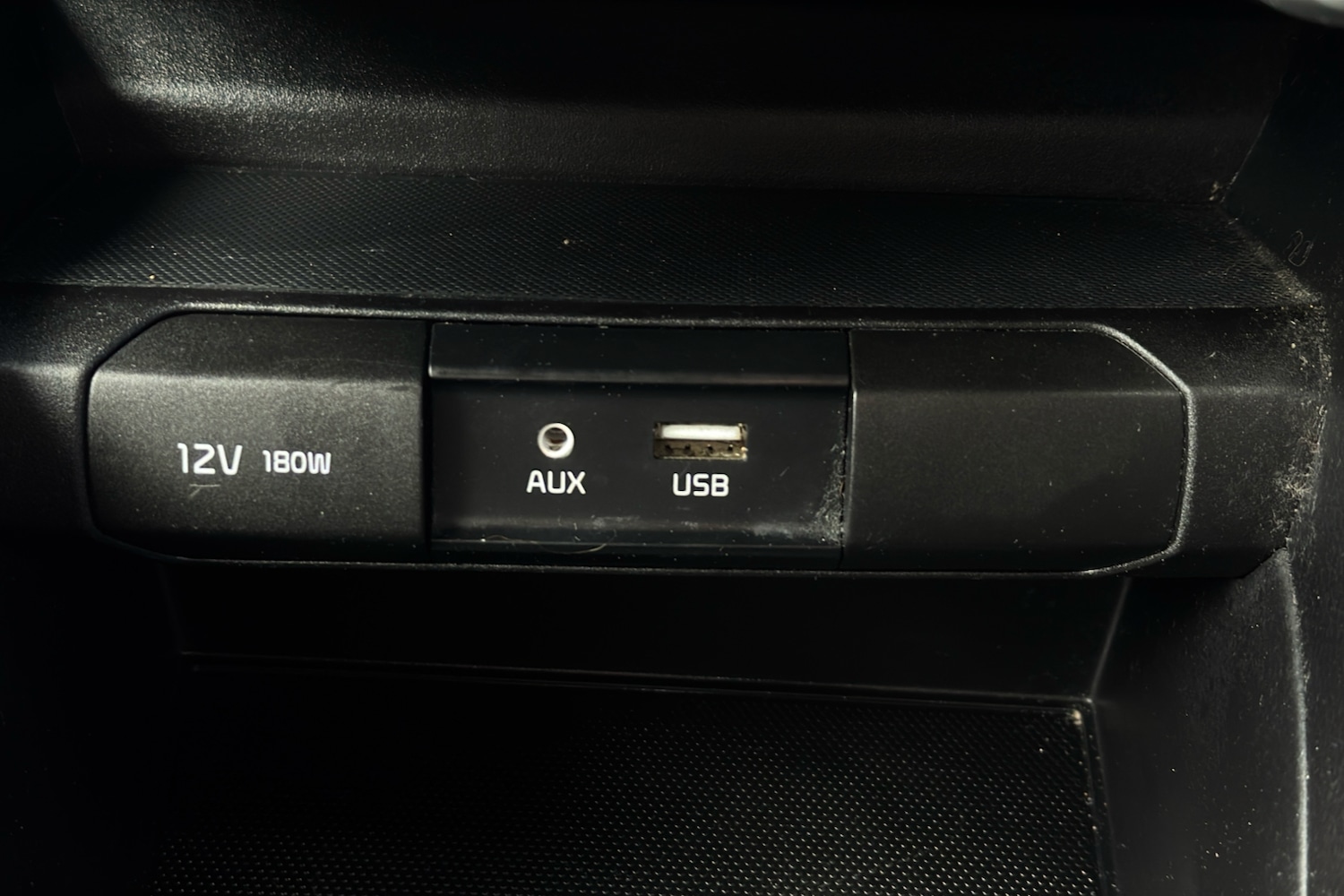 Used Kia Stonic 2019 for sale - 77894573: Photo 22