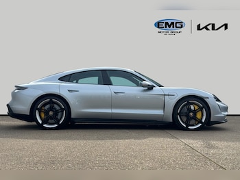 Used Porsche Taycan 2021 for sale - 77914436: Photo