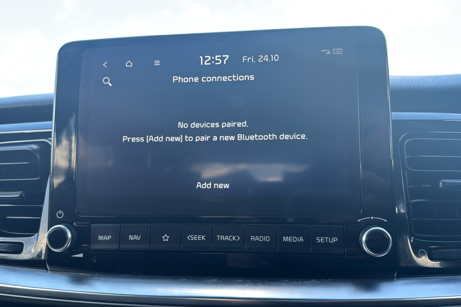 Used Kia Stonic 2023 for sale - 76316078: Photo 20