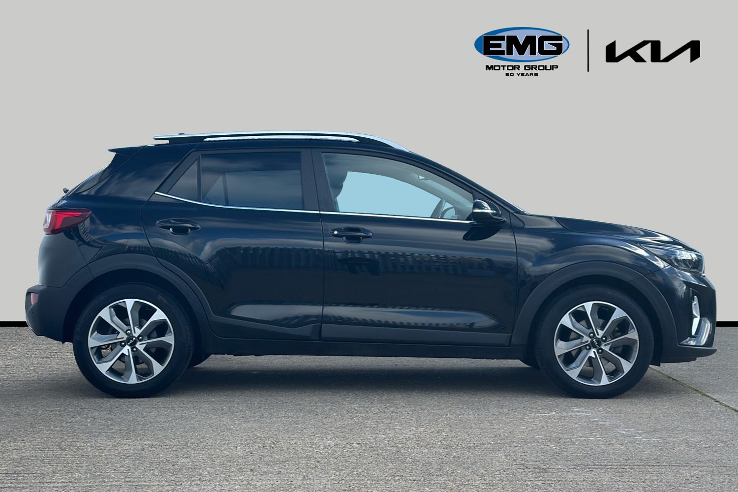 Used Kia Stonic 2023 for sale - 76316078: Photo 4