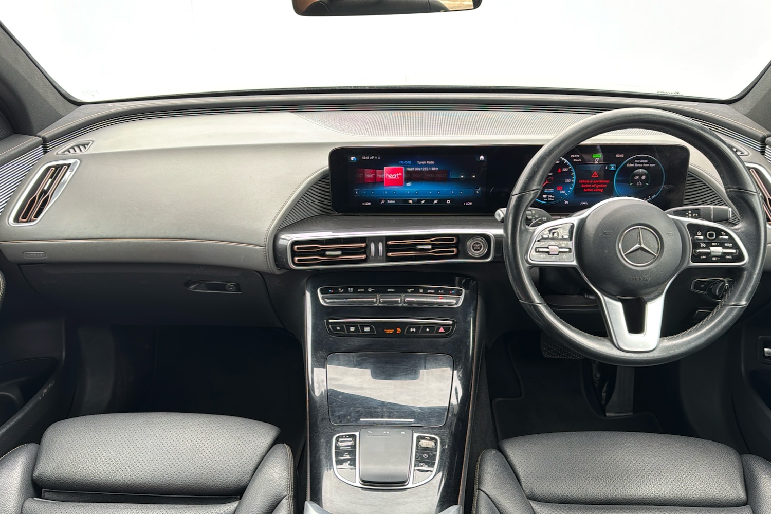 Used Mercedes-Benz EQC 2022 for sale - 76442537: Photo 9