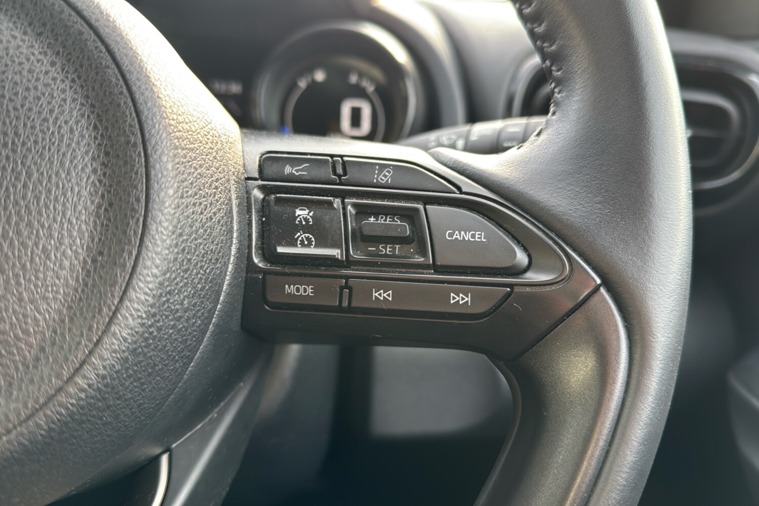 Used Mazda Mazda2 2022 for sale - 76789784: Photo 18