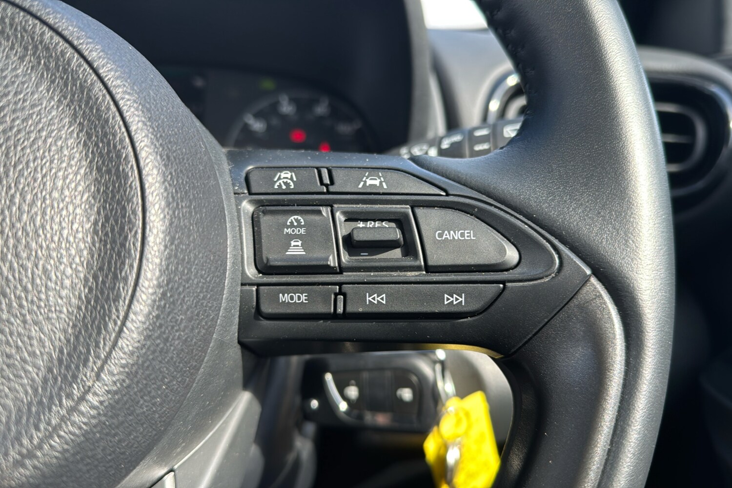 Used Mazda Mazda2 2024 for sale - 75713374: Photo 18