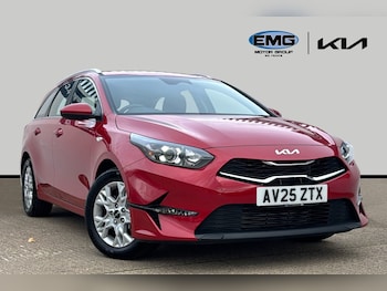 Used Kia Ceed 2025 for sale - 76502807: Photo