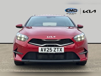 Used Kia Ceed 2025 for sale - 76502807: Photo